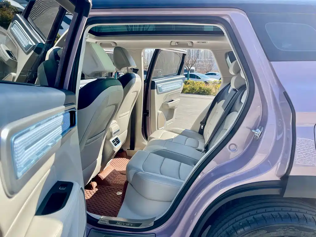 GEELY AUTOMOBILE GEELY ICON