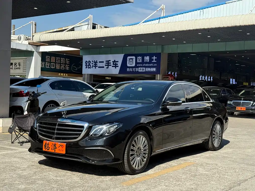 MERCEDES-BENZ E CLASS