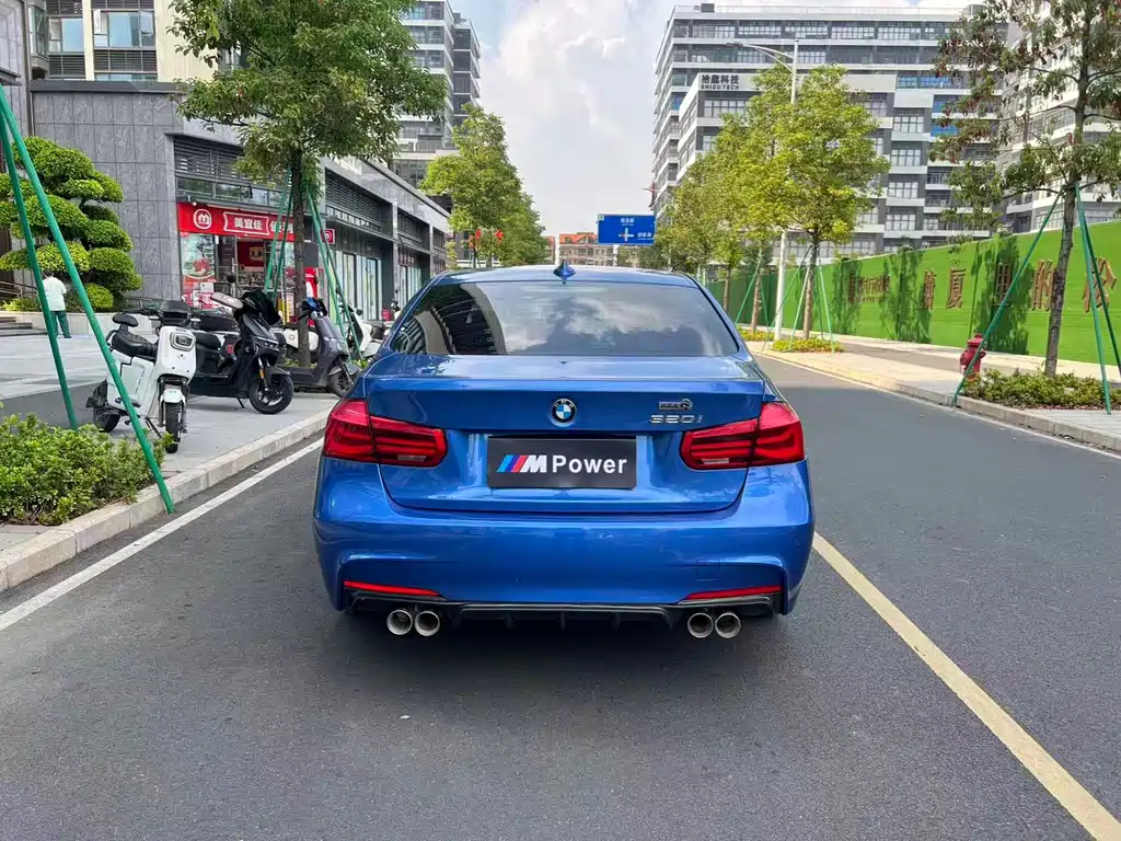 BMW 3 Series — миниатюра 8
