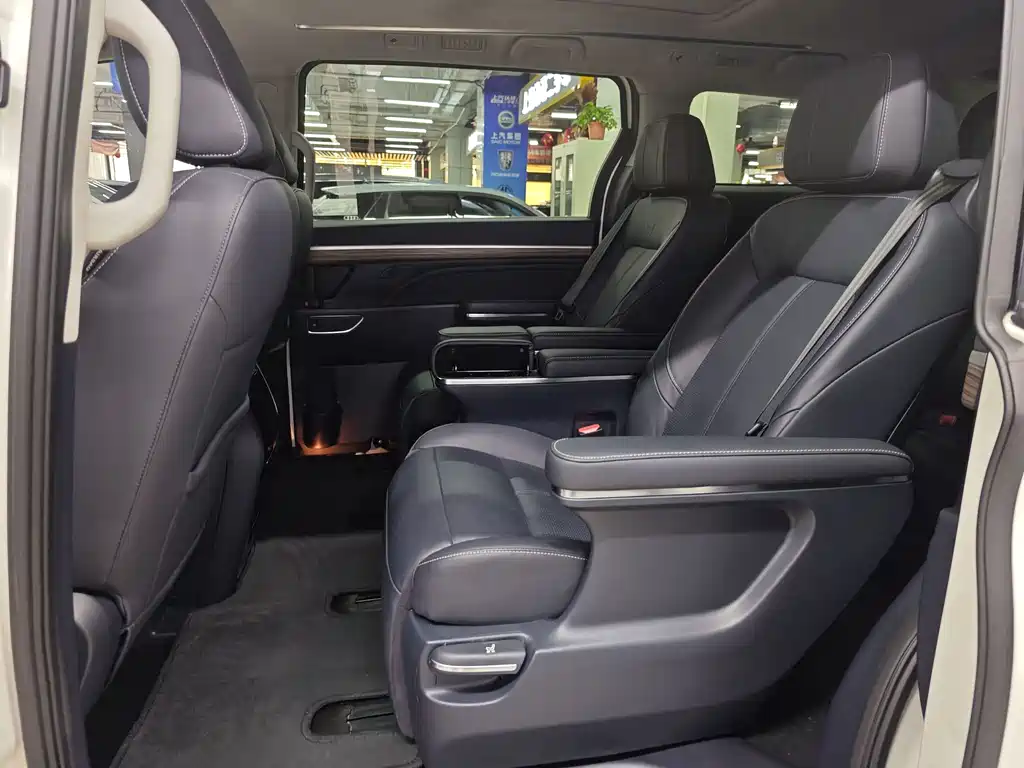GAC Motor Trumpchi M8 — миниатюра 6