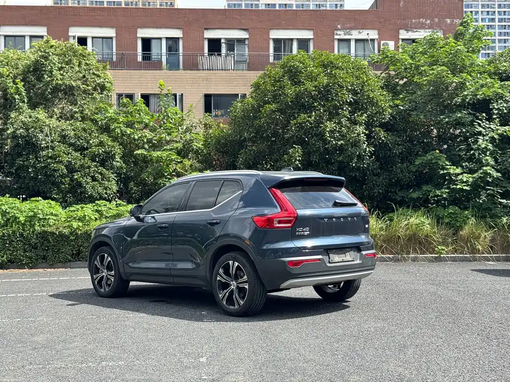 Volvo XC40 — миниатюра 5