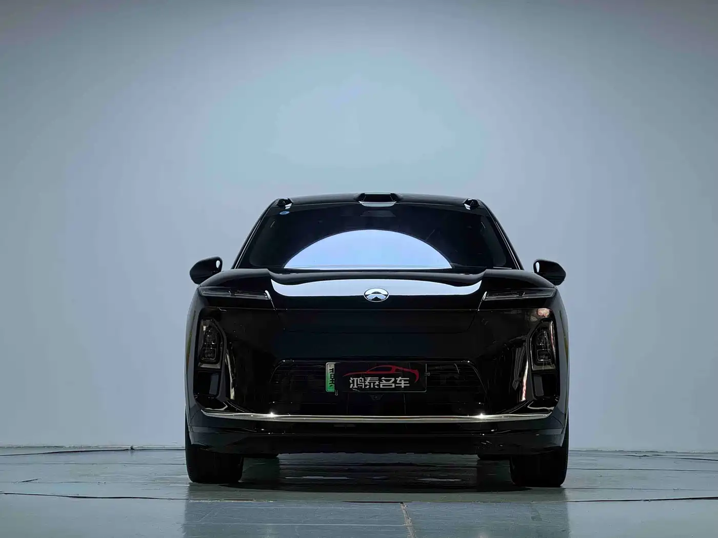 NIO ES8