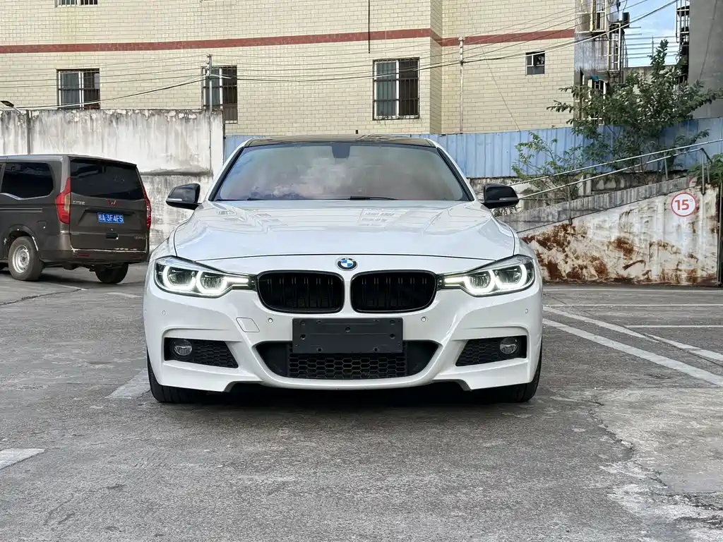 BMW 3 Series — миниатюра 2