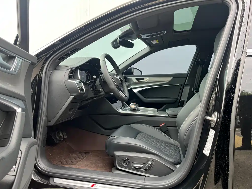 Audi A6L 2026 45 TFSI
