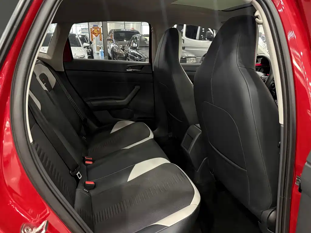 Volkswagen Polo — миниатюра 10