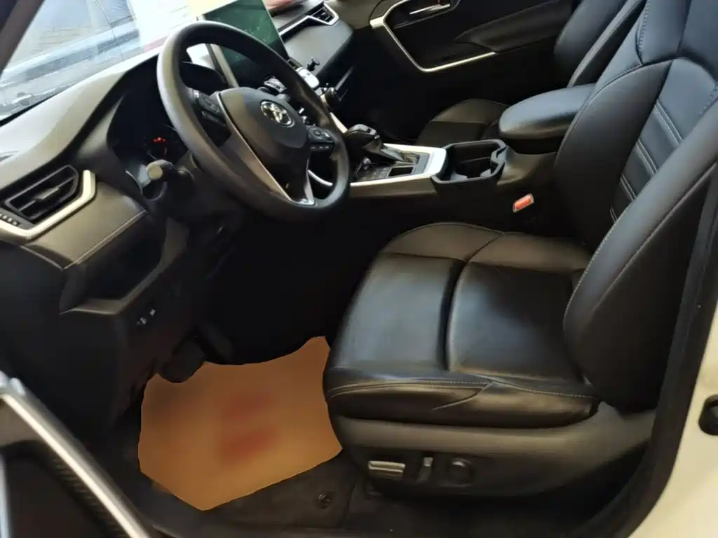 Toyota Wildlander — миниатюра 15