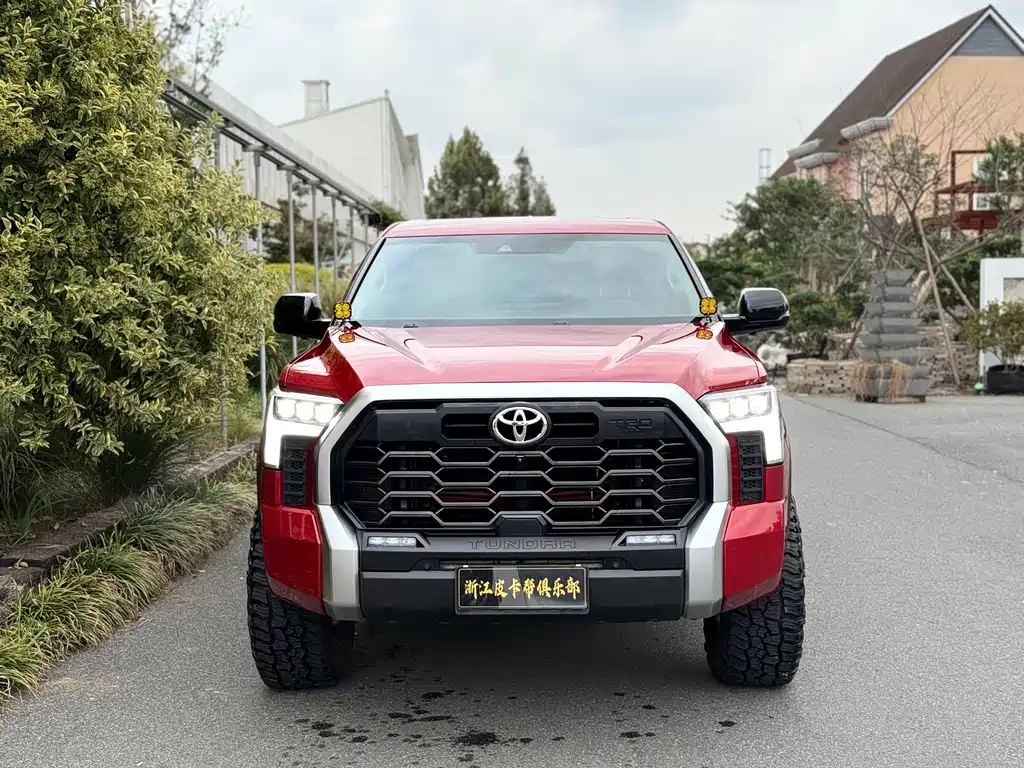 Toyota Tundra 2023 3.5L AT