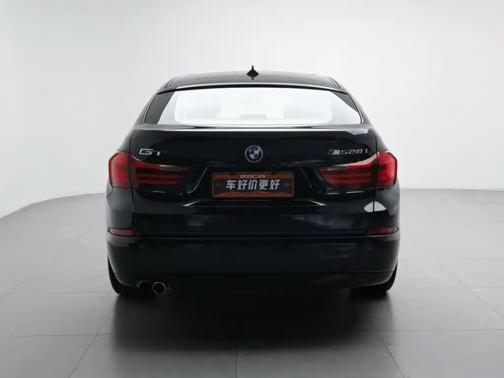 BMW 5 Series GT — миниатюра 4