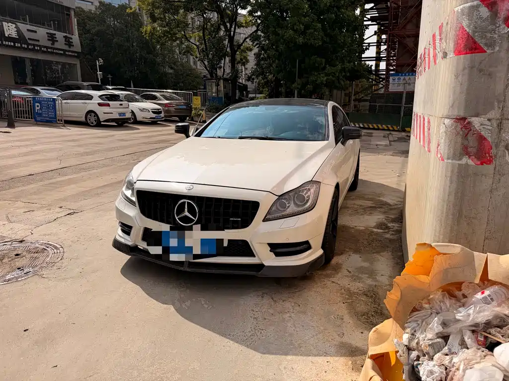 Mercedes-Benz CLS