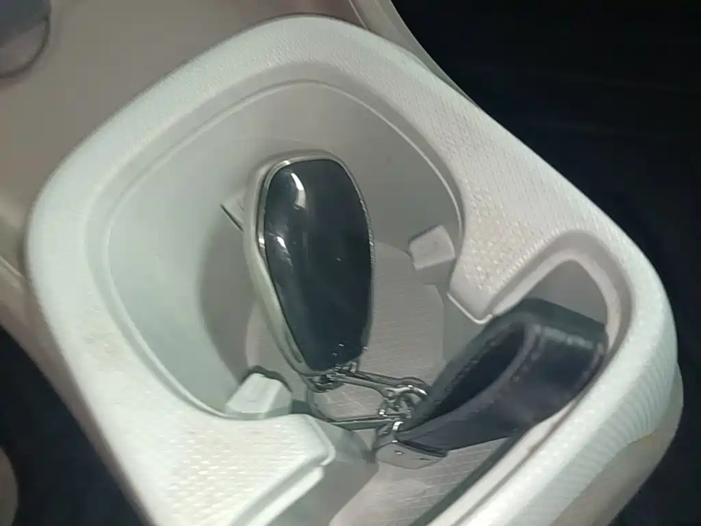 Leapmotor Leapmotor T03 — миниатюра 9