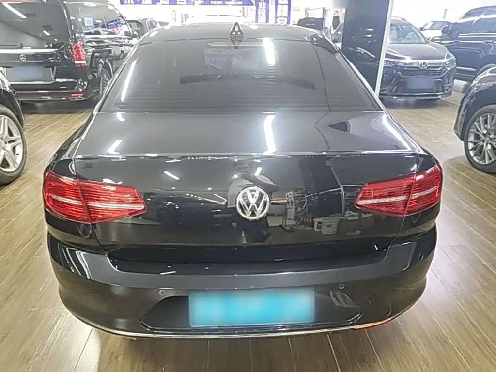 Volkswagen Magotan — миниатюра 6