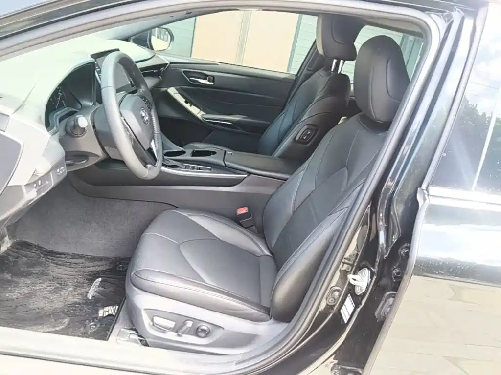 Toyota Avalon — миниатюра 15