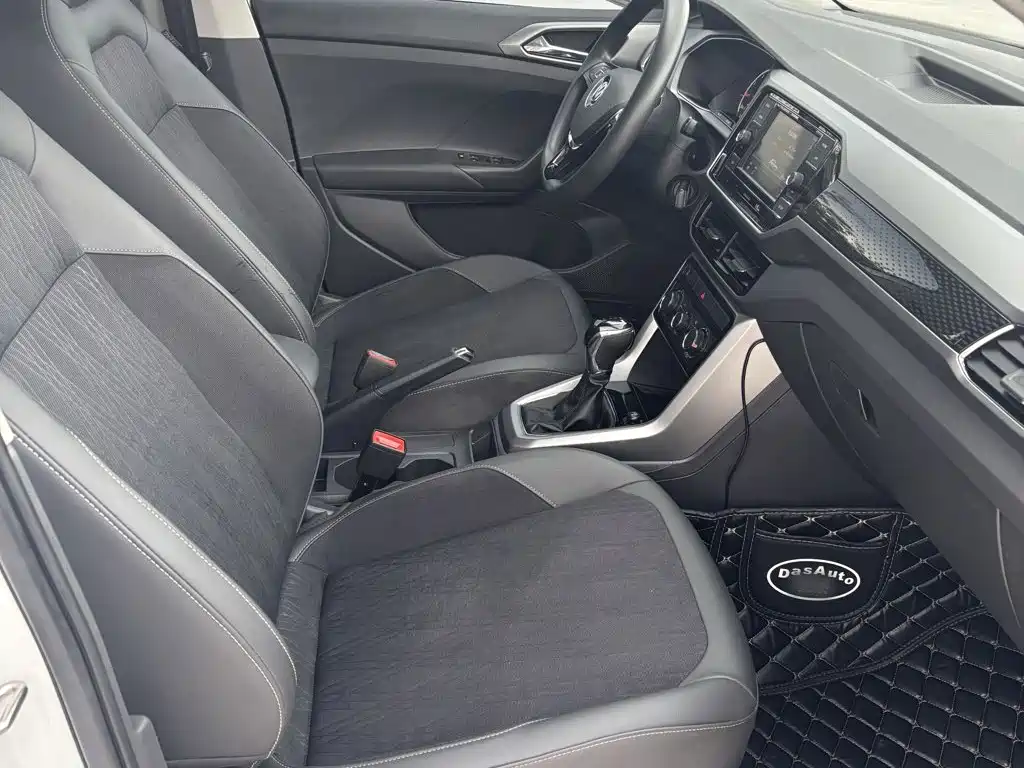 Volkswagen T-Cross — миниатюра 14