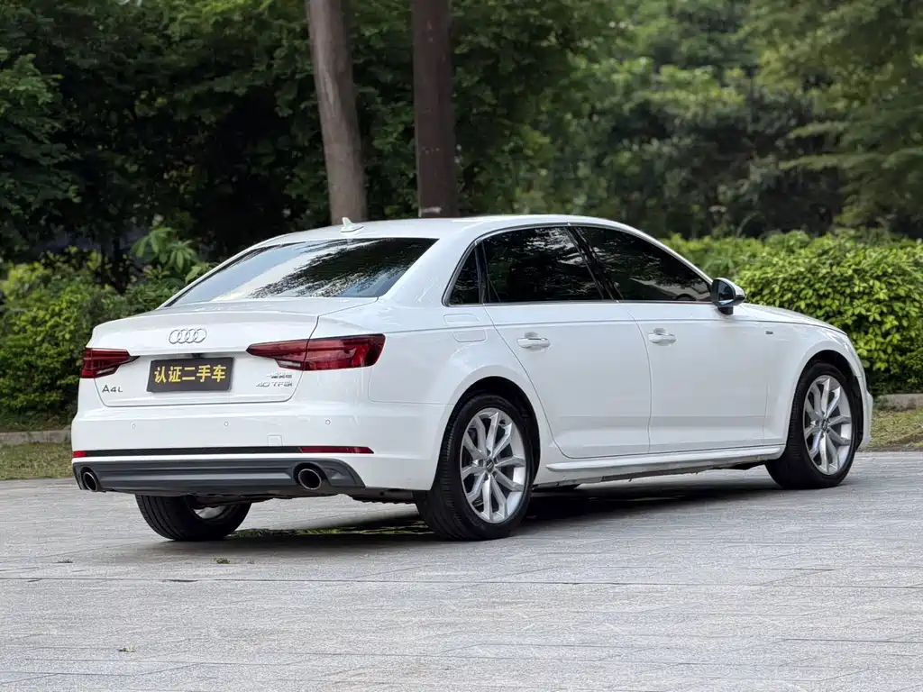 Audi A4L — миниатюра 20
