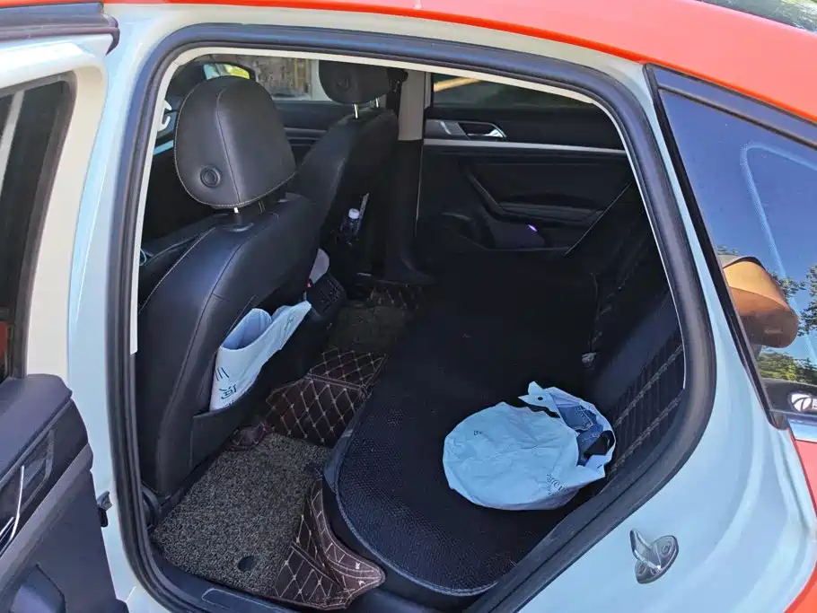 Volkswagen Lavida — миниатюра 11