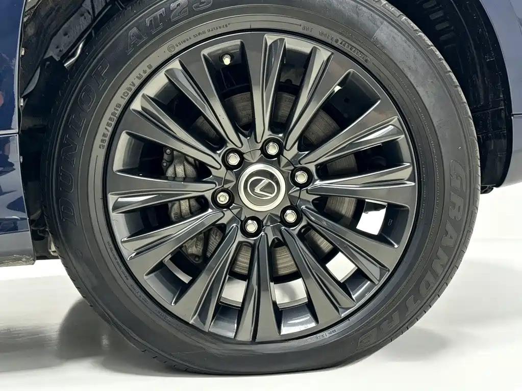 Lexus GX — миниатюра 5