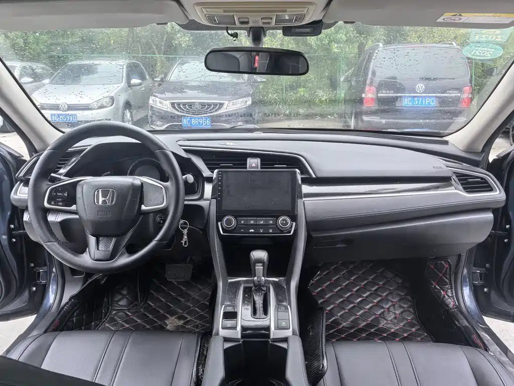 Honda Civic — миниатюра 13