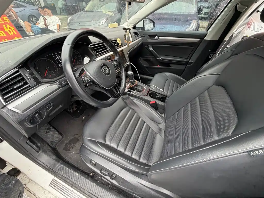 Volkswagen Lamando — миниатюра 3
