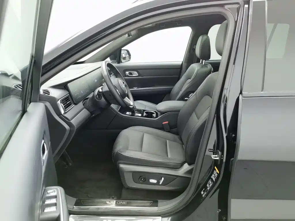 Li Auto Li ONE — миниатюра 10