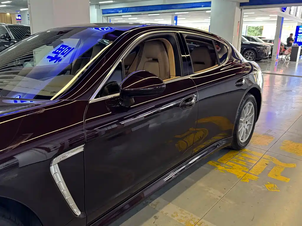 Porsche Panamera — миниатюра 13