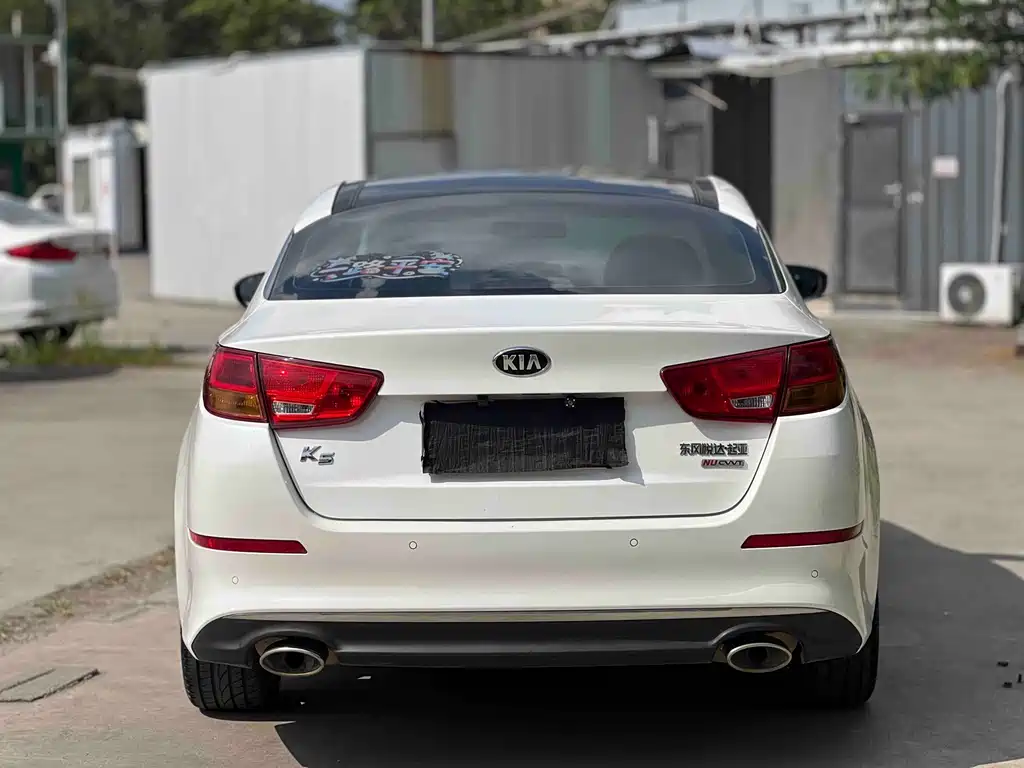 Kia K5 — миниатюра 9