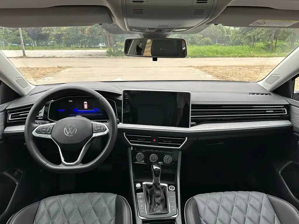 Volkswagen Sagitar — миниатюра 10