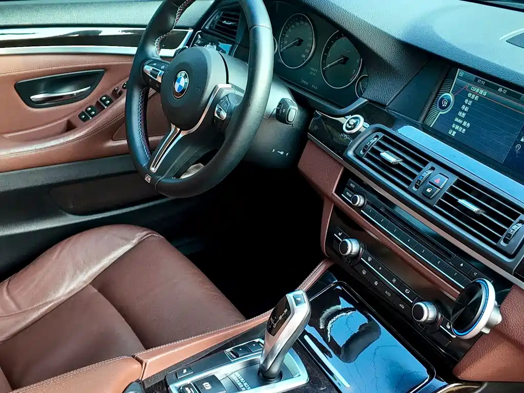 BMW 5 Series (Import) — миниатюра 44