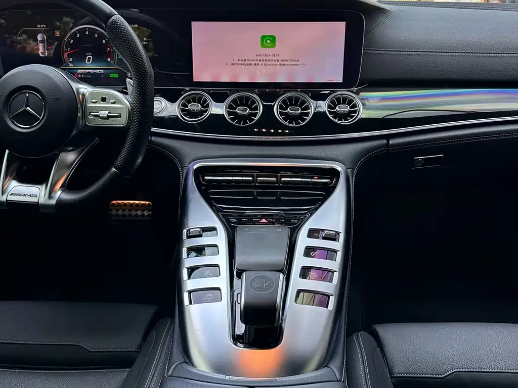Mercedes-Benz AMG GT — миниатюра 9
