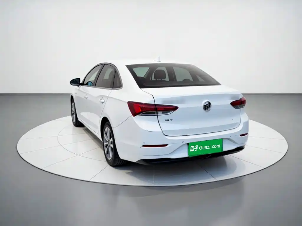 Buick Excelle — миниатюра 4