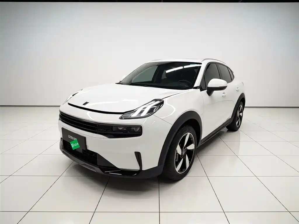 Lynk & Co 06 EM-P 2021