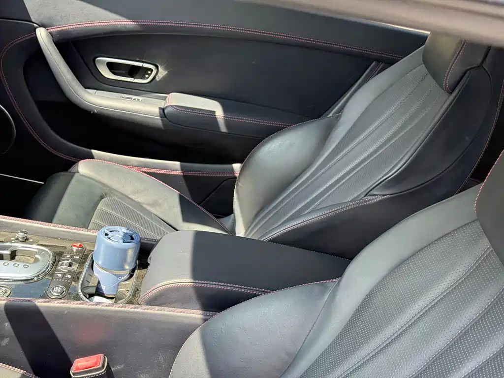 Bentley Continental — миниатюра 14