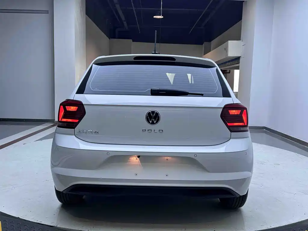 Volkswagen Polo — миниатюра 5