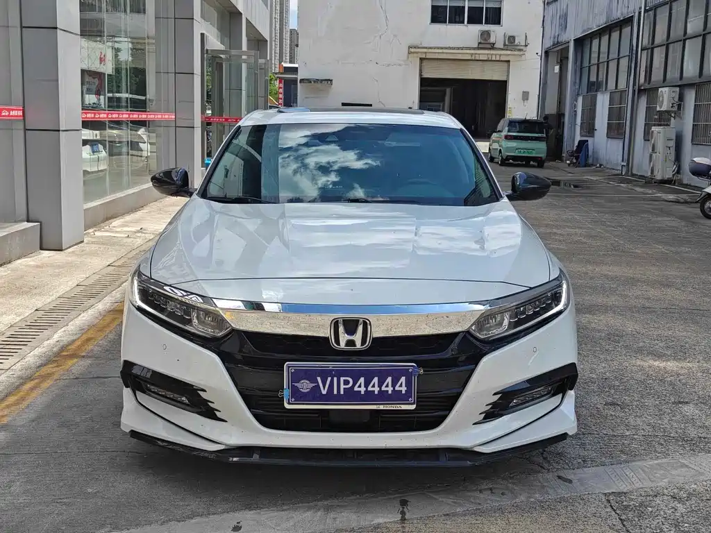 Honda Accord — миниатюра 2
