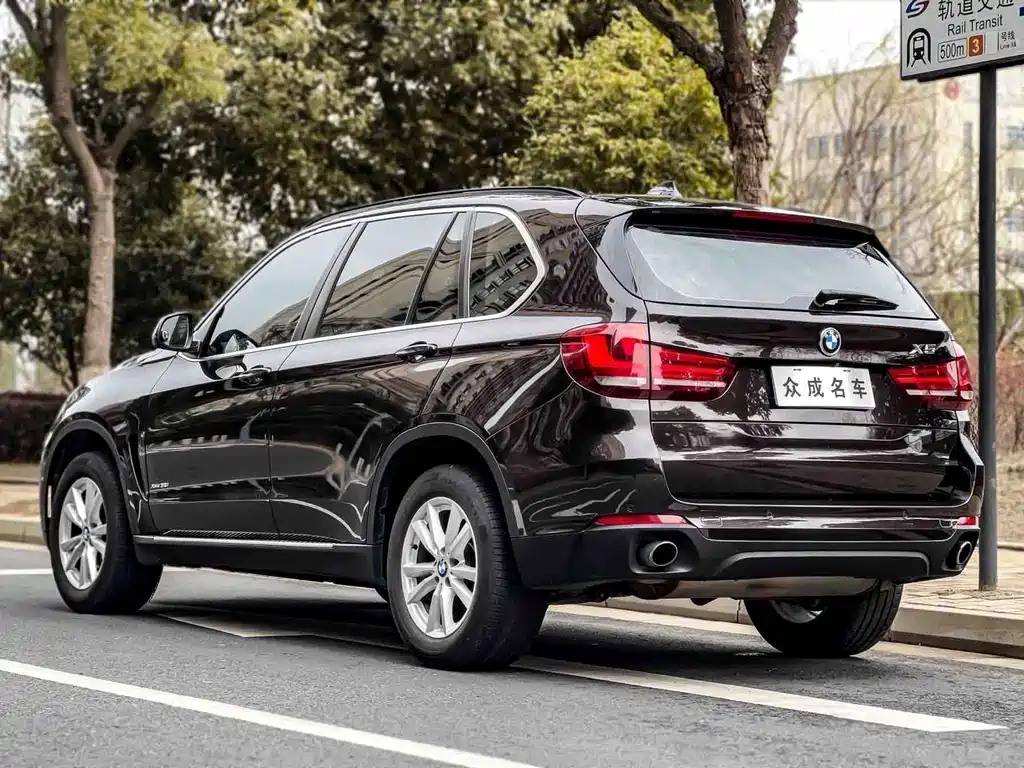 BMW X5 (Import) — миниатюра 4