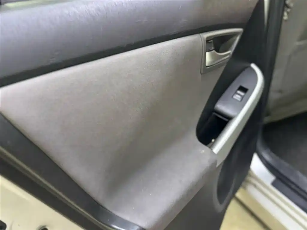 Toyota Prius 2012 1.8L Standard