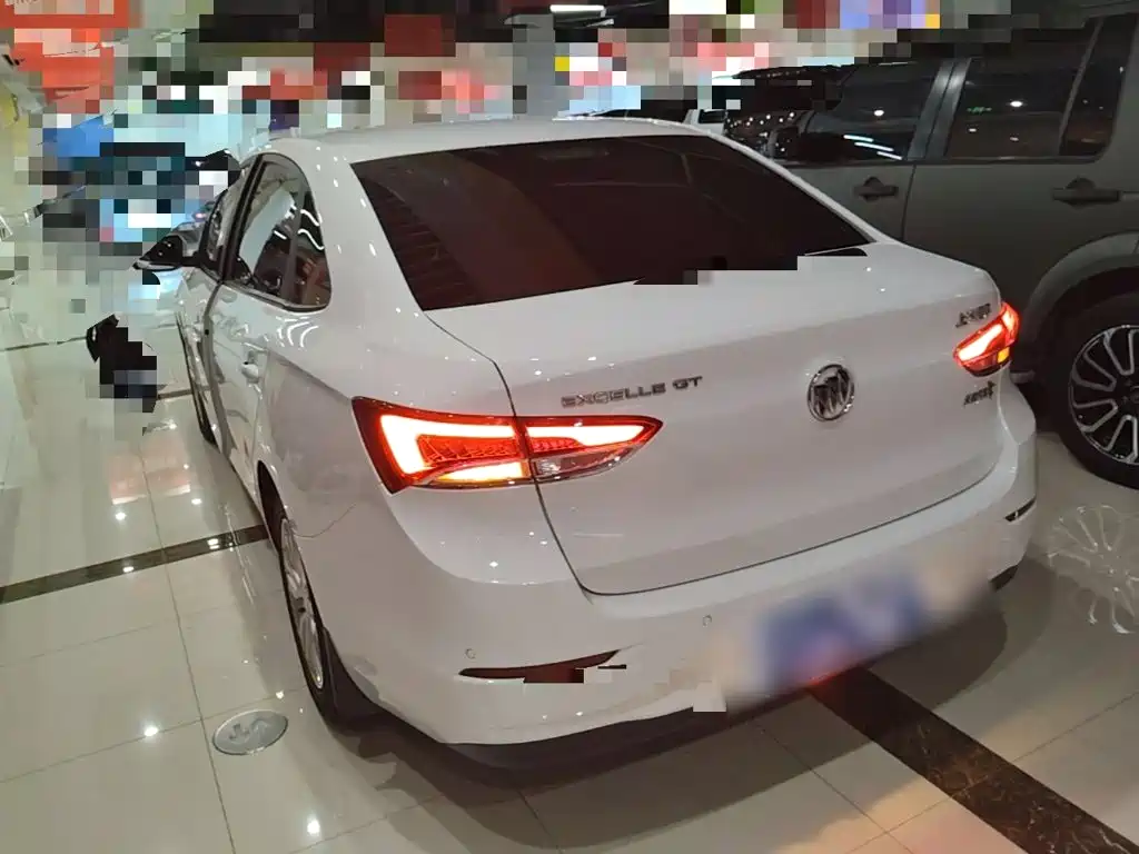 Buick Excelle — миниатюра 5