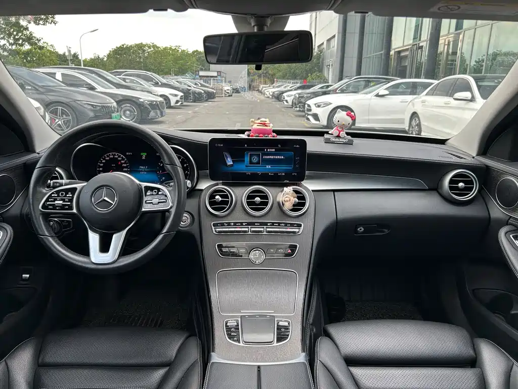 Mercedes-Benz C-Class — миниатюра 4