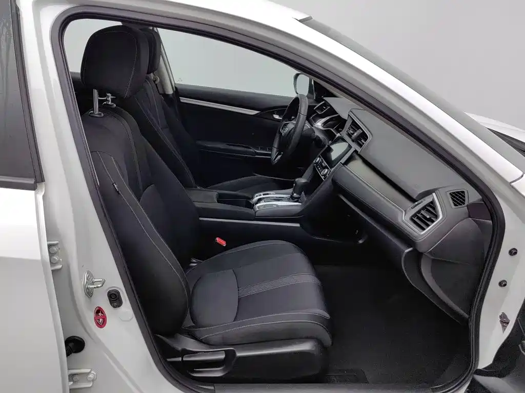 Honda Civic — миниатюра 23