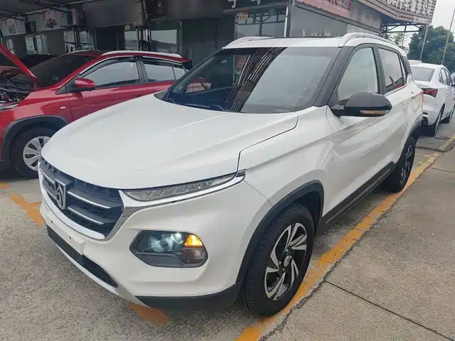 BAOJUN  510 2018