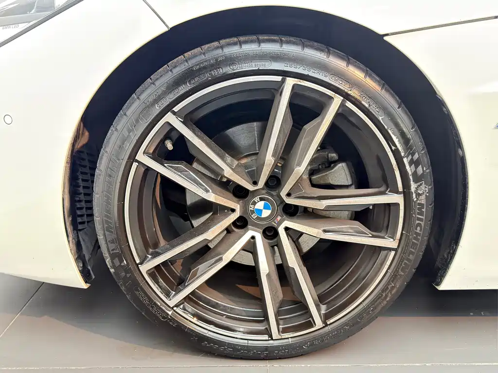 BMW Z4 — миниатюра 10