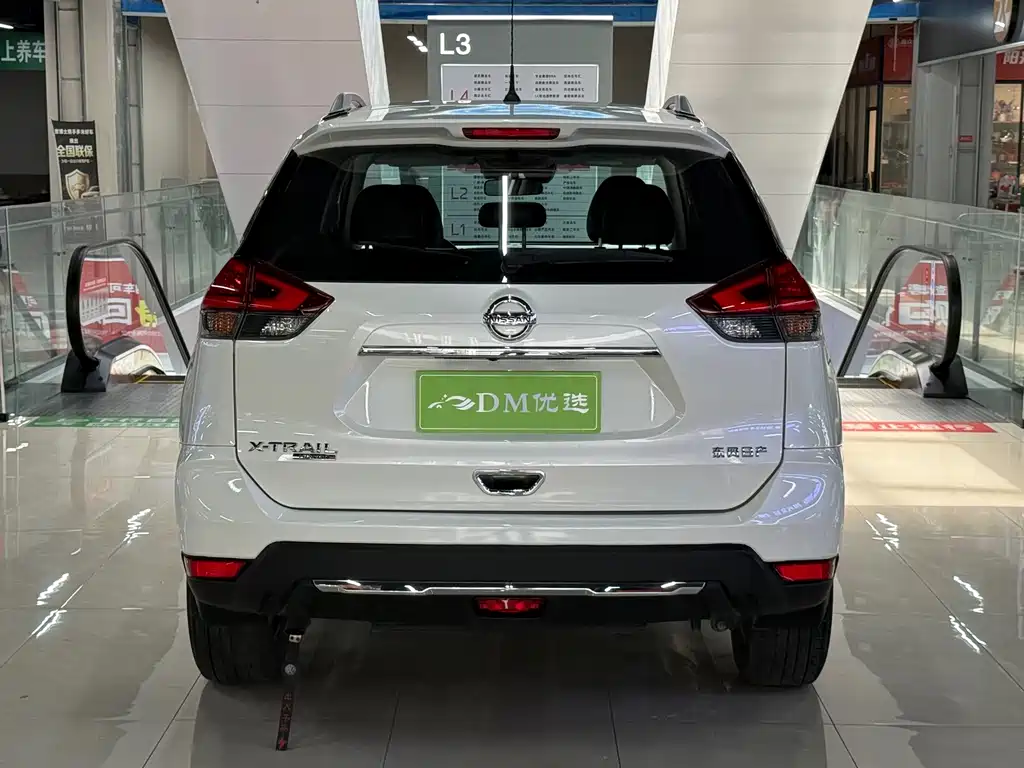 Nissan X-Trail — миниатюра 7