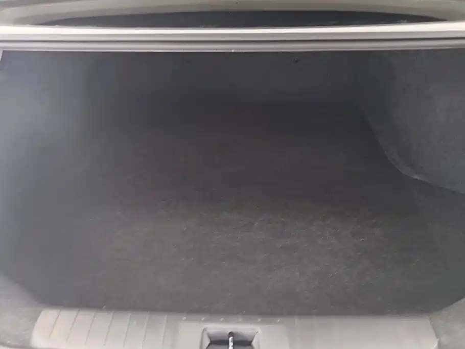 Nissan Sylphy — миниатюра 4