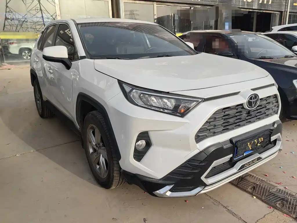 TOYOTA RAV4 RONGFANG