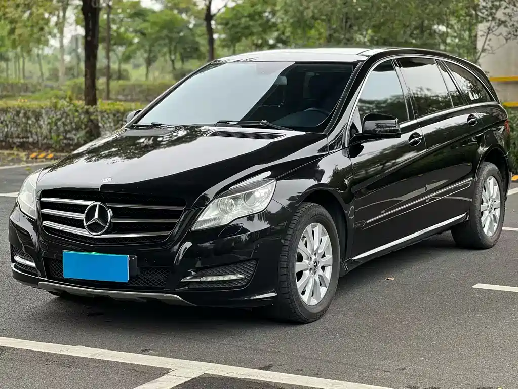Mercedes-Benz R-Class 2015