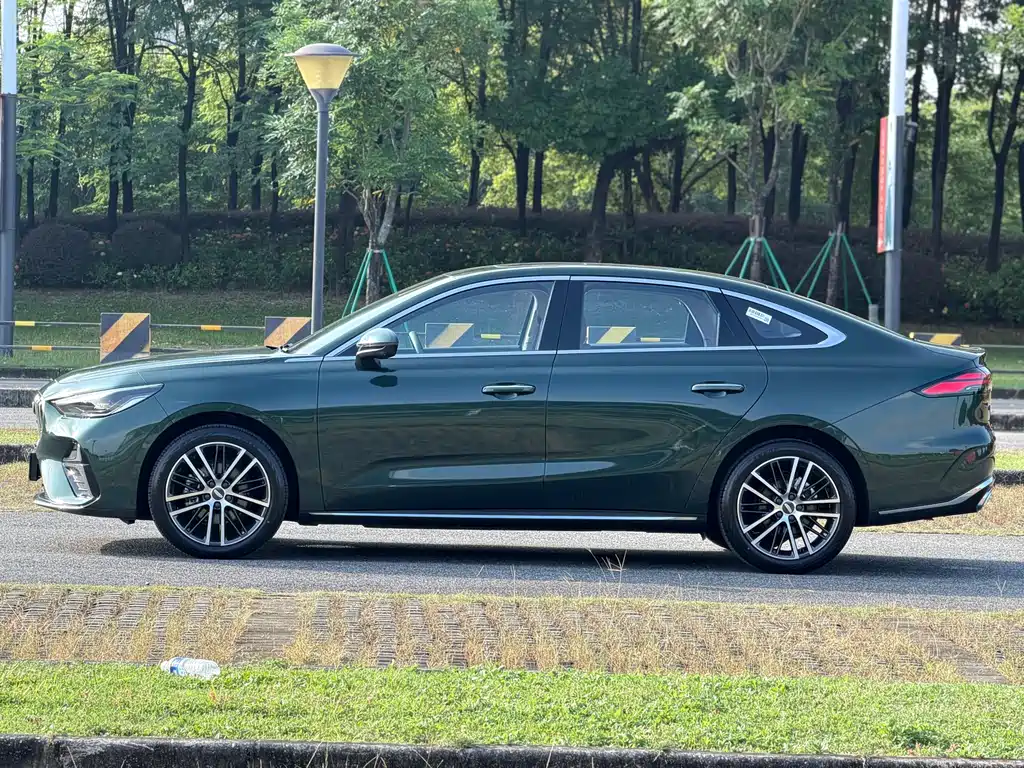 Geely Emgrand — миниатюра 28