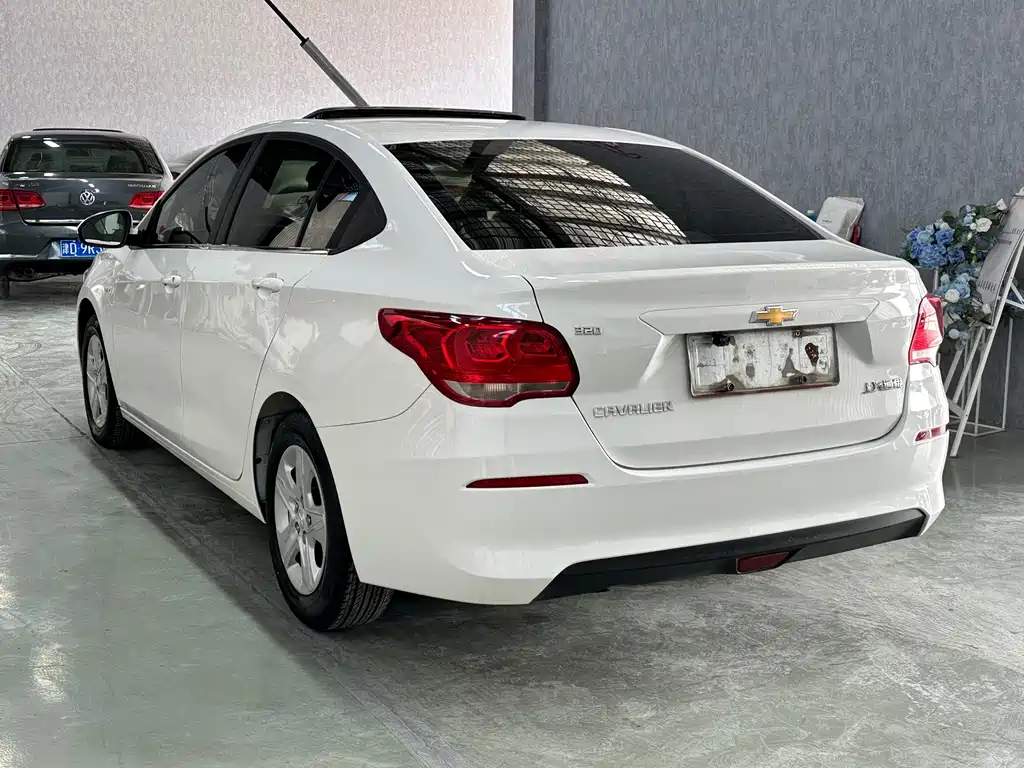 Chevrolet Cavalier — миниатюра 5