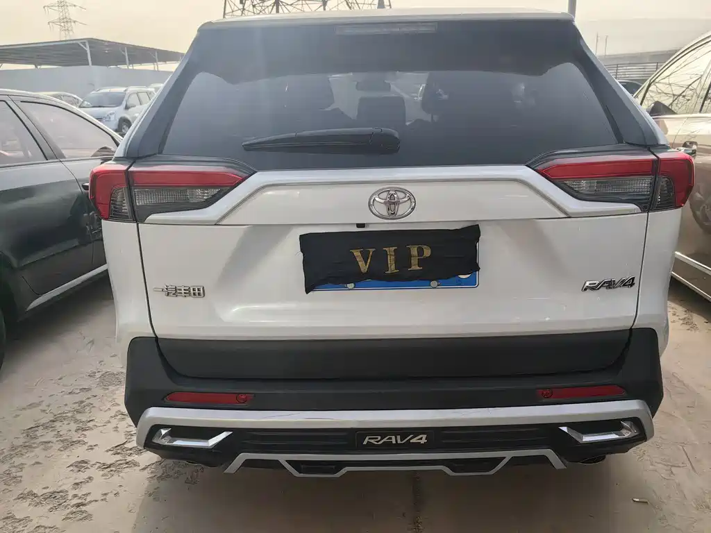 TOYOTA RAV4 RONGFANG