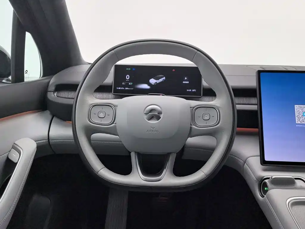 NIO ES6 — миниатюра 11