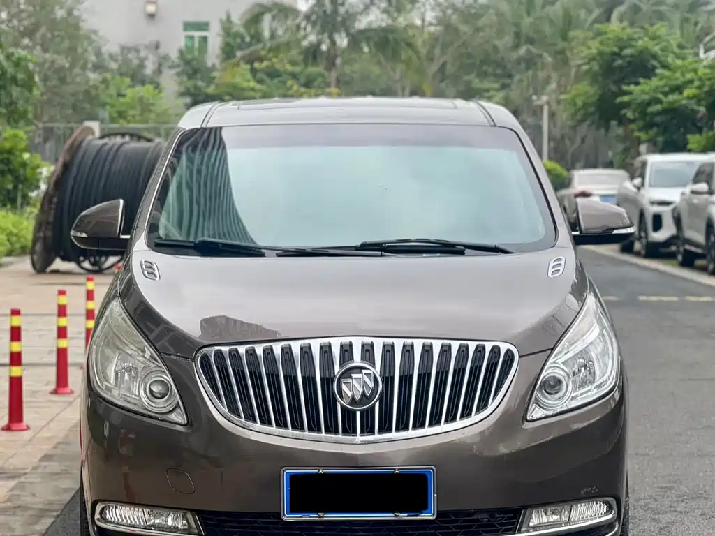 Buick GL8 2014 2.4L CT Luxury Comfort