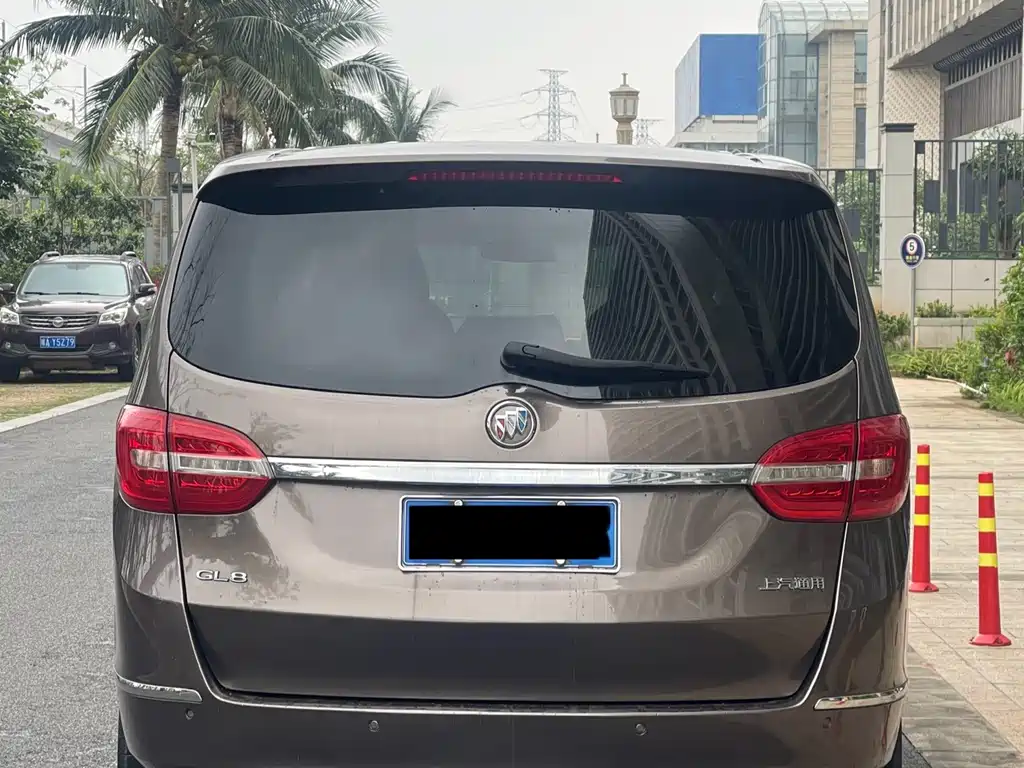 Buick GL8 2014 2.4L CT Luxury Comfort